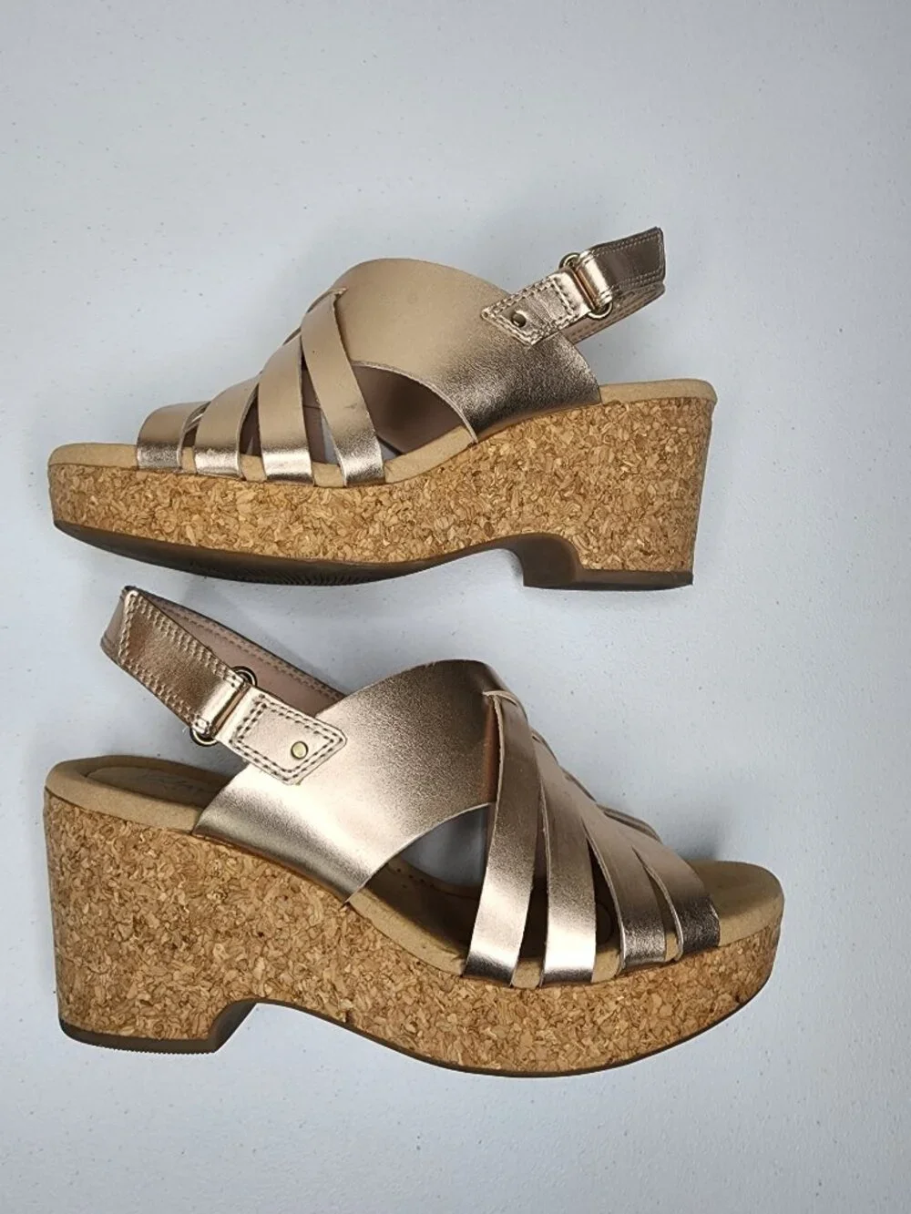 Clarks Collection Woven Leather Metallic Wedge Giselle Glow Rose Gold 8-1/2 WIDE